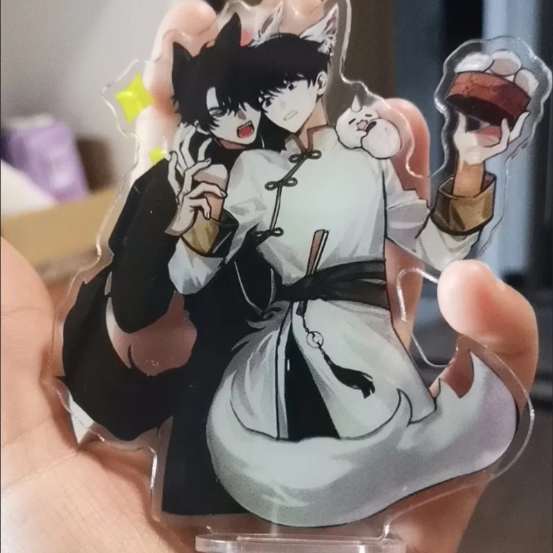 Standee in acrilico di circa 8 - Desk Accessories recensione e prezzo